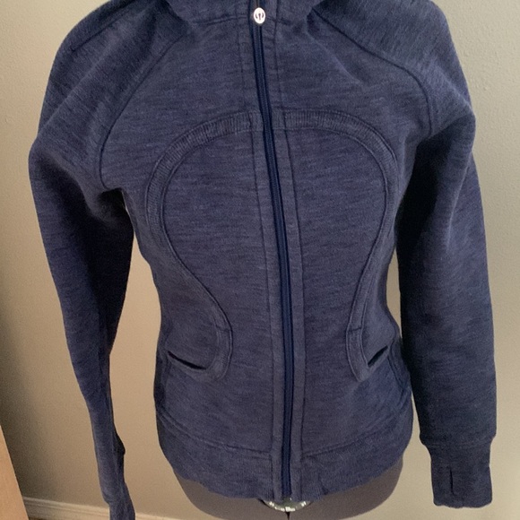 Lululemon jaxket size 4 - Picture 13 of 16